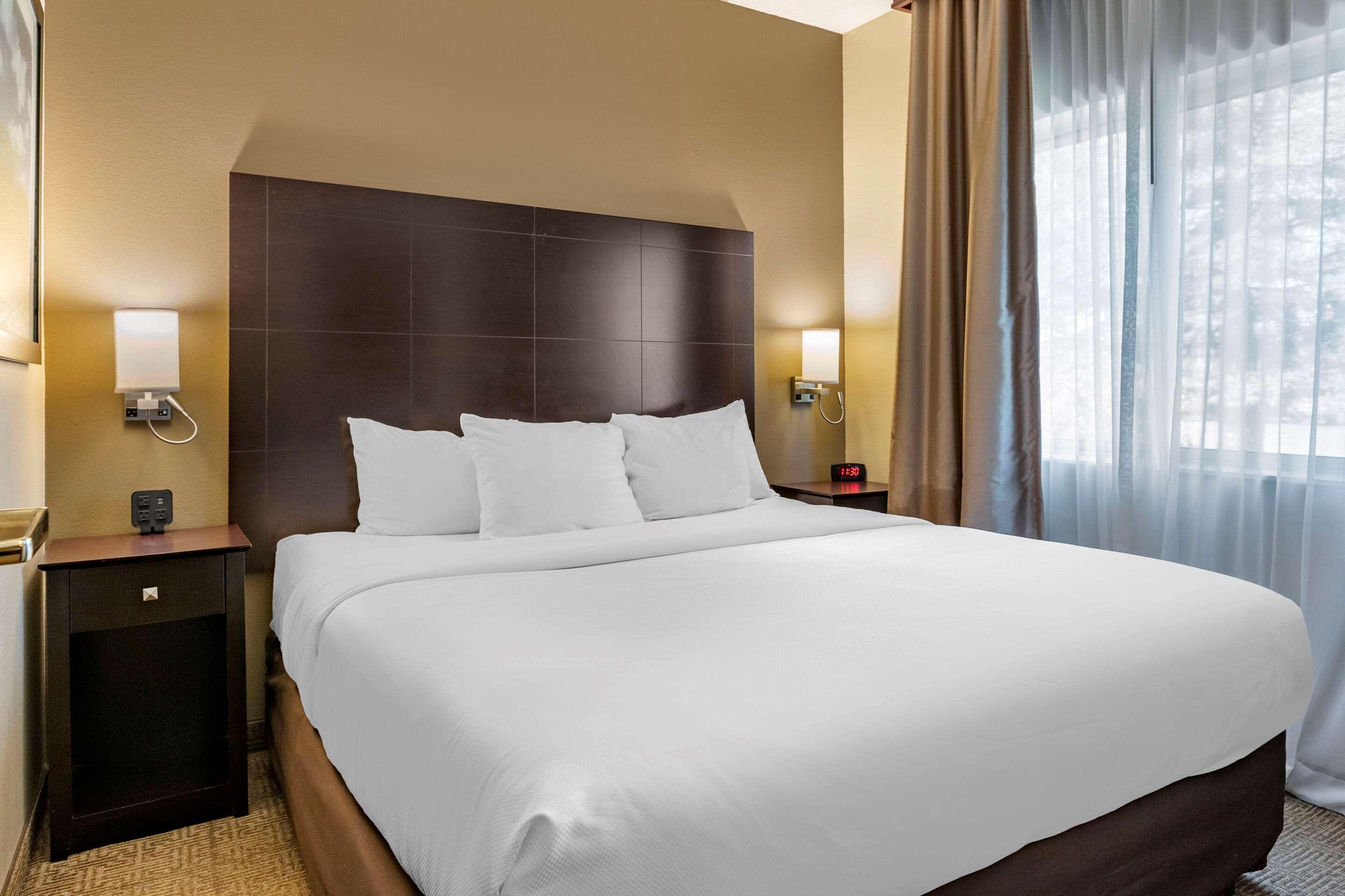 Comfort Inn & Suites Paw Paw Екстериор снимка