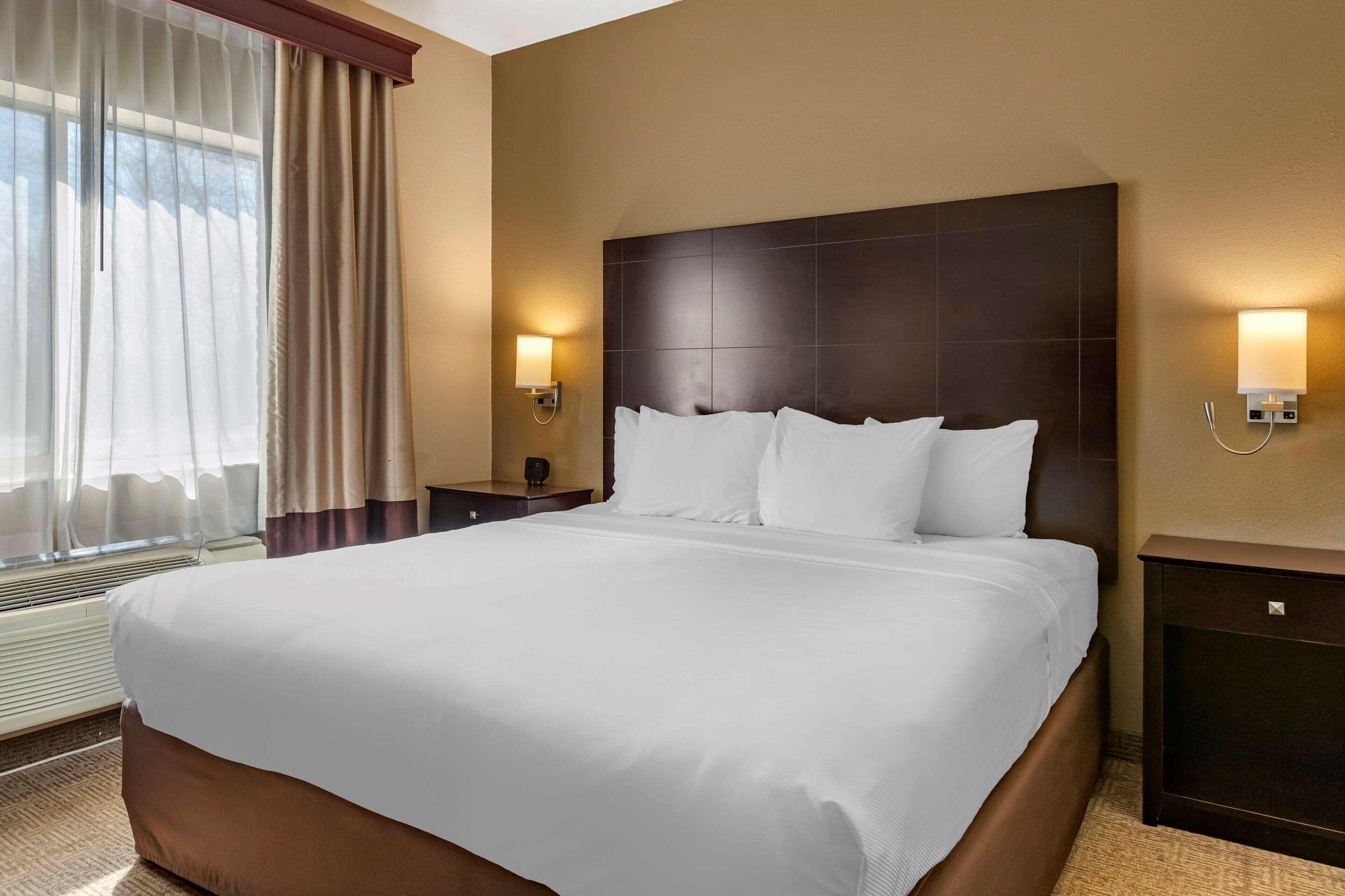 Comfort Inn & Suites Paw Paw Екстериор снимка