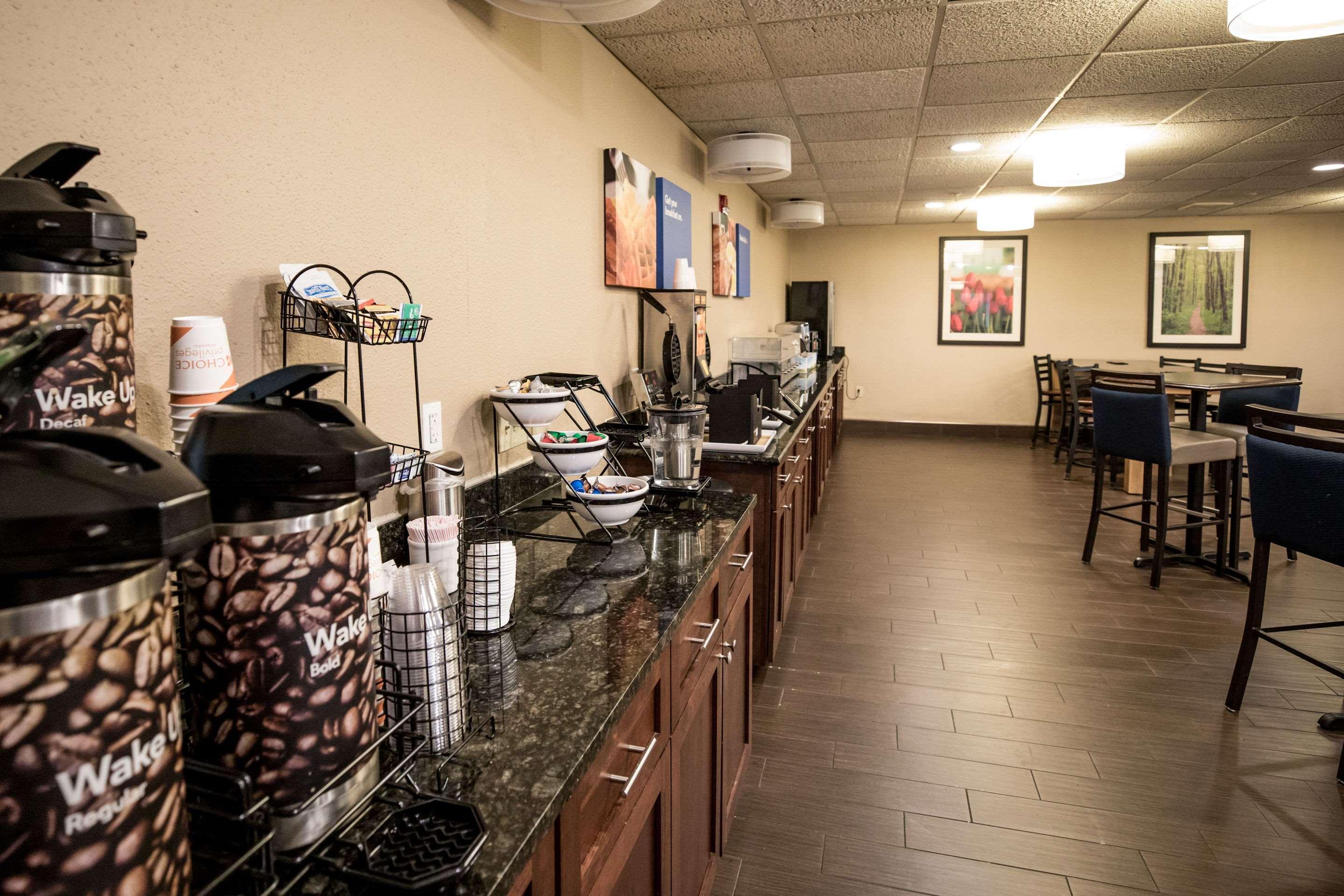 Comfort Inn & Suites Paw Paw Екстериор снимка