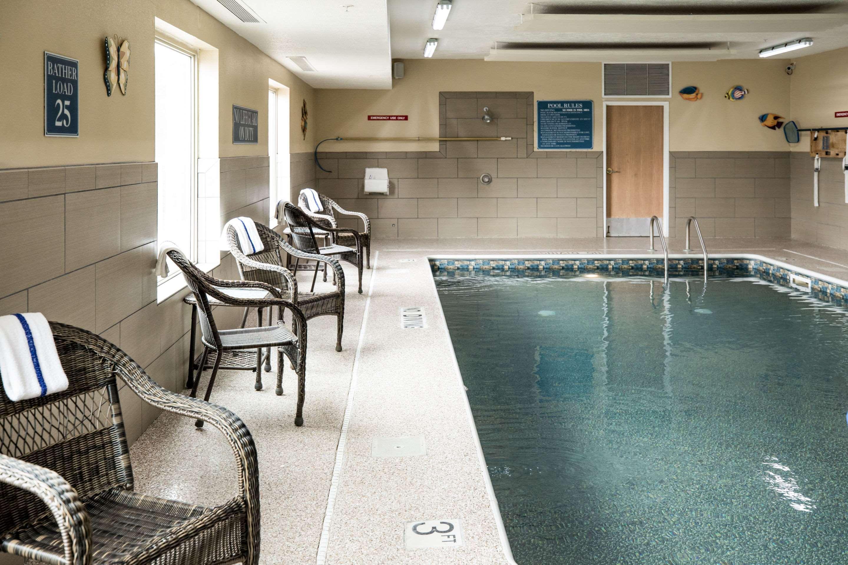 Comfort Inn & Suites Paw Paw Екстериор снимка
