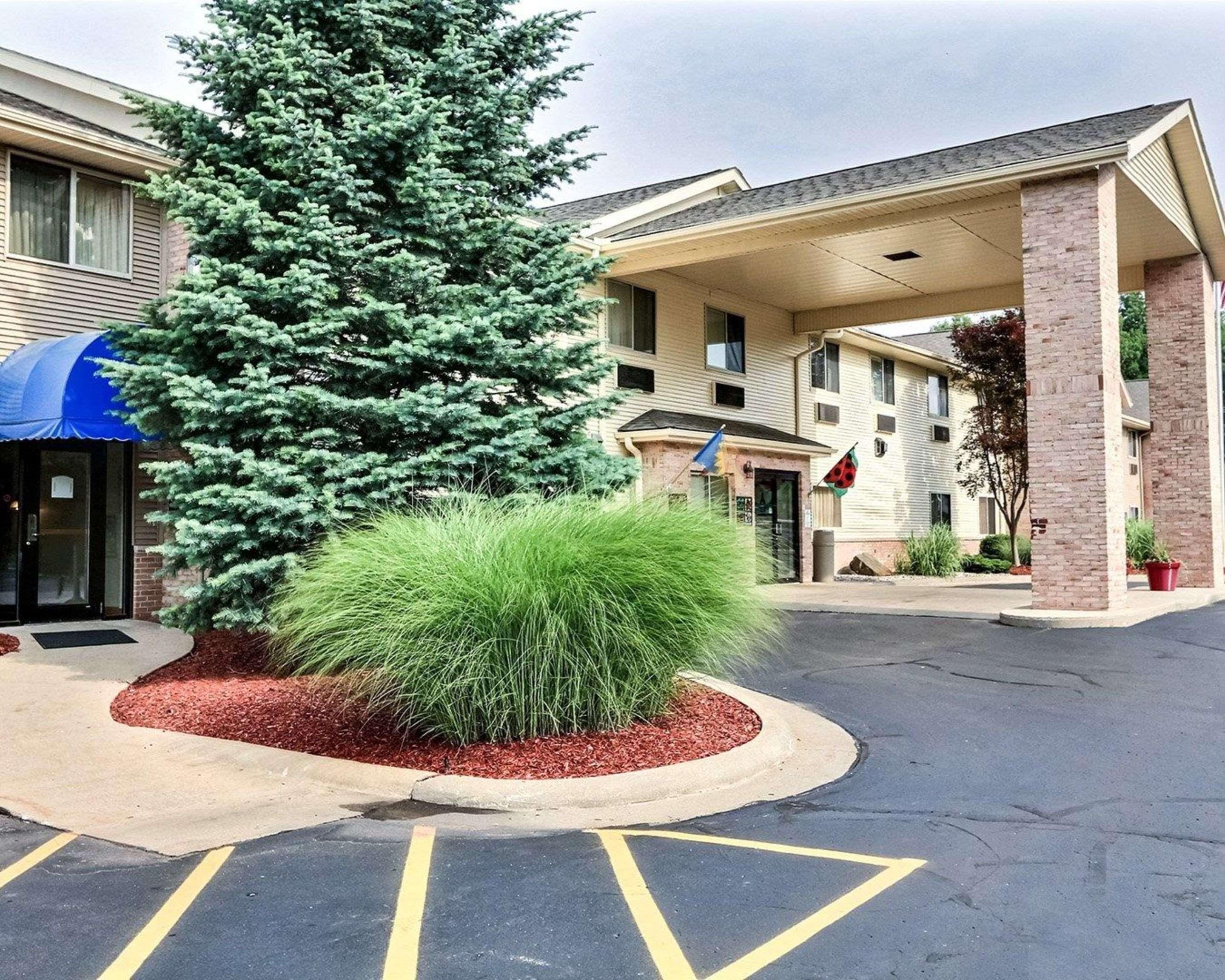 Comfort Inn & Suites Paw Paw Екстериор снимка