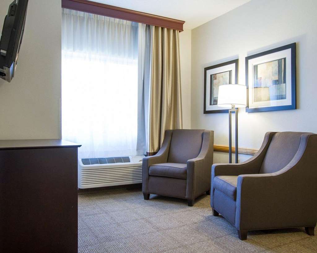 Comfort Inn & Suites Paw Paw Стая снимка