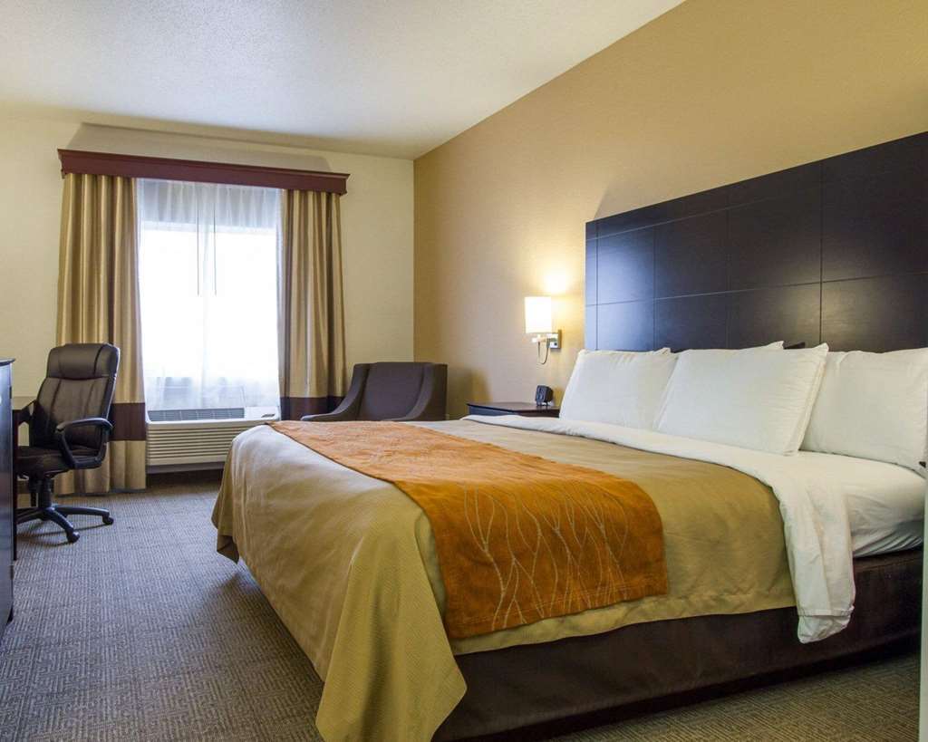 Comfort Inn & Suites Paw Paw Стая снимка
